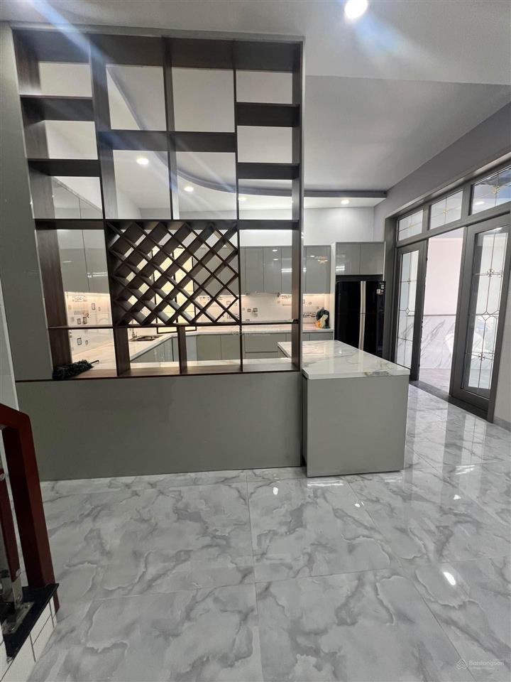 Bán nhanh biệt thự mini ngang lớn, nở hậu, chỉ 8.9 tỷ, hẻm ô tô thông, sát phạm văn đồng, gigamall
