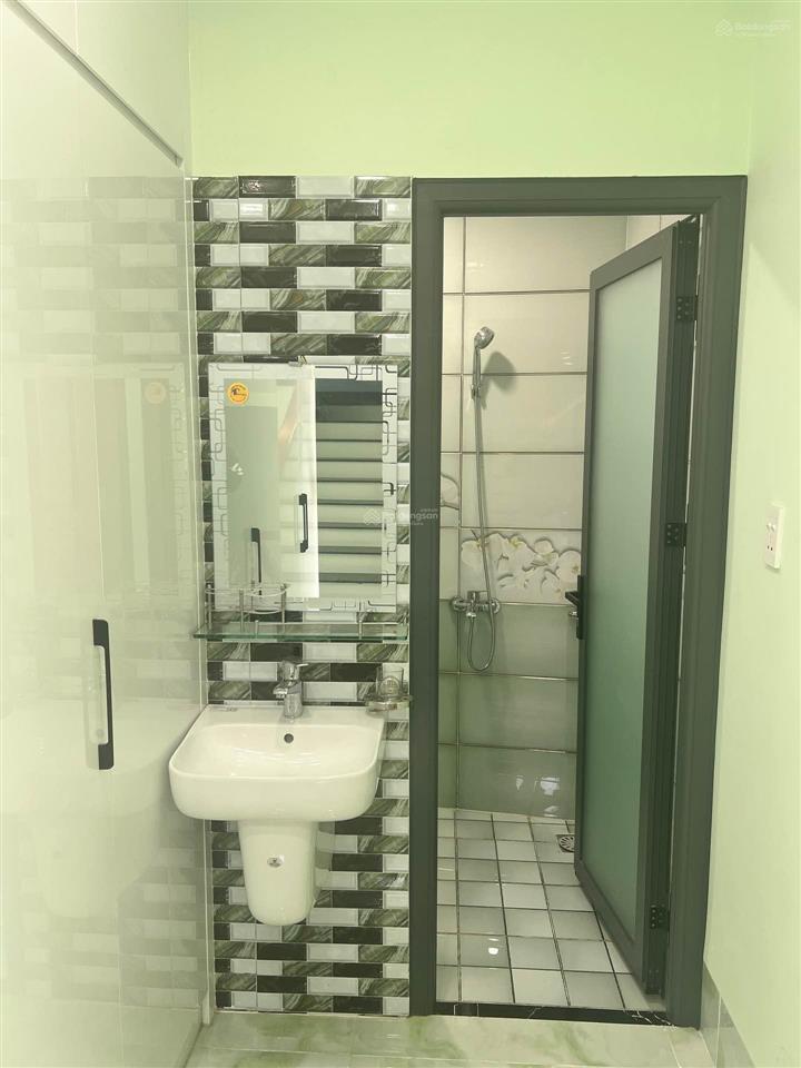 Bán nhanh biệt thự mini ngang lớn, nở hậu, chỉ 8.9 tỷ, hẻm ô tô thông, sát phạm văn đồng, gigamall