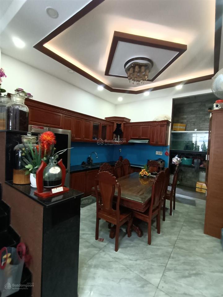 Bán lẹ nhà rất sang 4 tầng đường linh đông, 74m2, giá tốt 8.6 tỷ, hẻm xe hơi sát mặt tiền