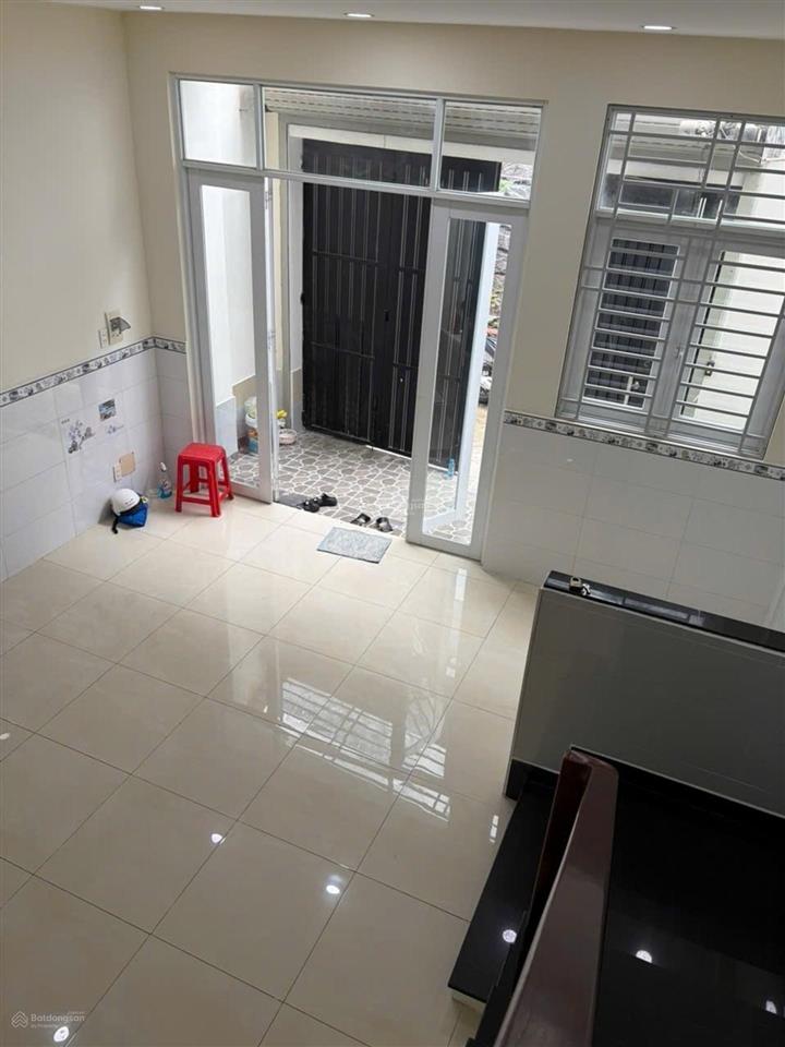 Bán nhà hàng xóm kđt vạn phúc, quốc lộ 13, 68m2, chỉ 7.5 tỷ, xe hơi tới nhà