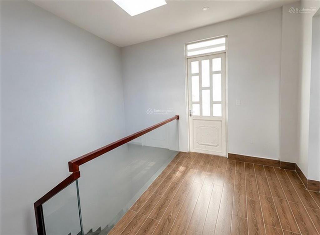 Bán nhà phạm văn đồng gần cầu bình triệu, 75m2 lô góc thoáng, hẻm ô tô, giá 6.95 tỷ