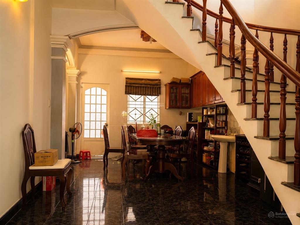Bán biệt thự bên sông phạm văn đồng, cầu bình triệu, 130m2 (8.1x16), 4 tầng 6pn, giá 15 tỷ