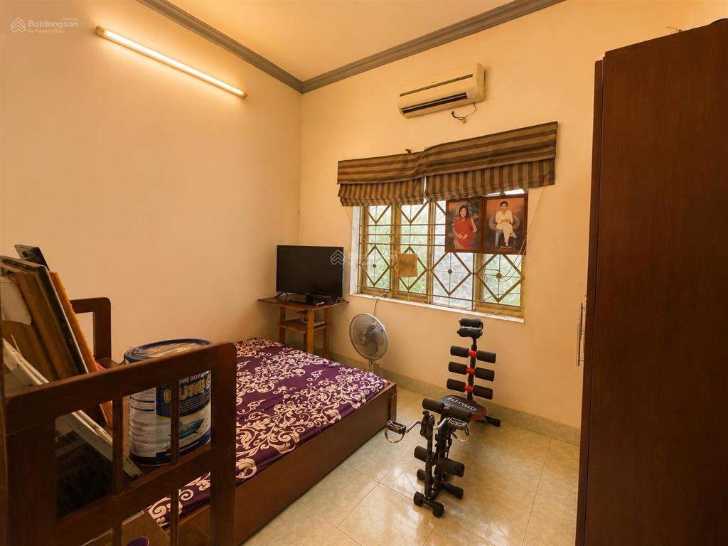 Bán biệt thự bên sông phạm văn đồng, cầu bình triệu, 130m2 (8.1x16), 4 tầng 6pn, giá 15 tỷ