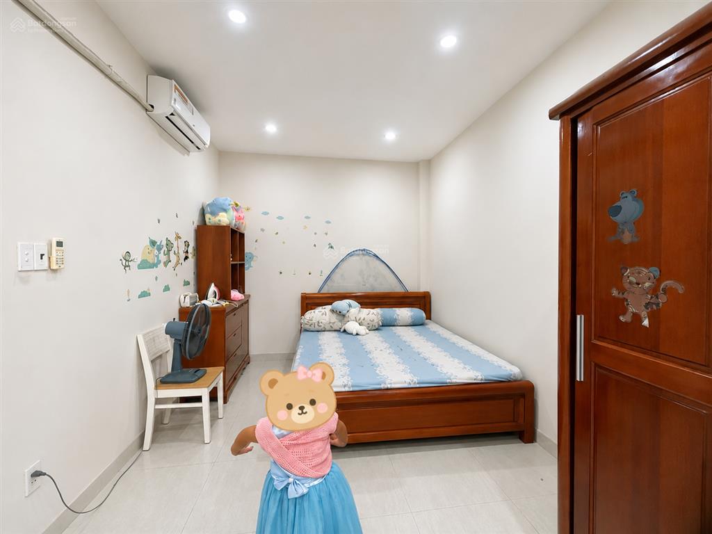Nhà bán khu bên sông ql13, giáp vạn phúc city, 99m2, 3 tầng, hxh, giá 7.5 tỷ