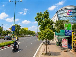 Bán nhà phạm văn đồng thủ đức ngay gigamall  dt 100m2  giá tốt  8.9 tỷ