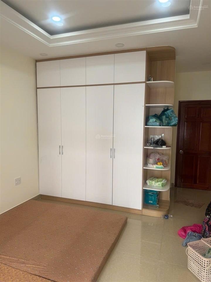 Bán nhà quốc lộ 13 gần kđt vạn phúc, 72m2, 3 tầng 4pn ở ngay, hxh 5m, giá 7.6 tỷ