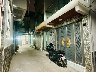 Hàng hiếm đoàn văn bơ  hẻm ba gác thông  sd 53m2 nở hậu 8m  chỉ 3.7tỷ