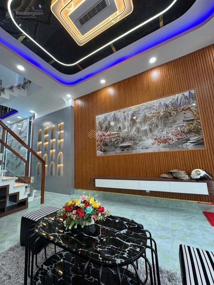 Nhà mới bình đông q8  dt 46m2  hẻm ba gác thẳng  100m ra mt  giá 4.8 tỷ (tl)