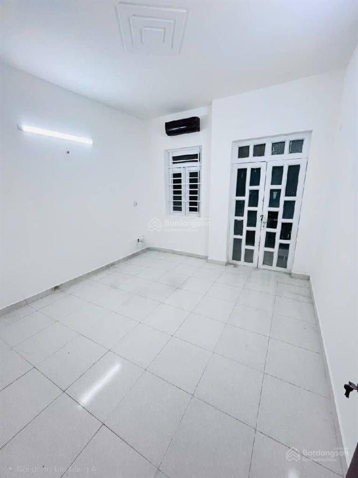 P. chánh hưng q8  70m2  ngang lớn 5m  4pn  giá 5tỷ3 (tl)