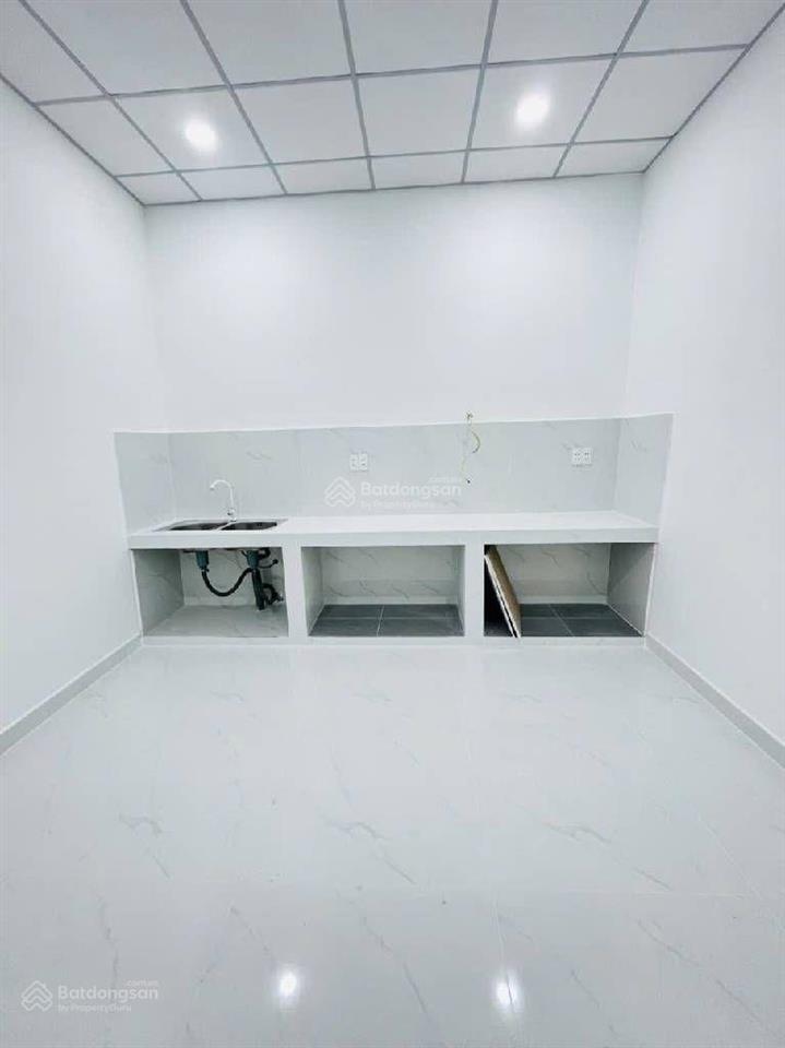 P. chánh hưng q8  70m2  ngang lớn 5m  4pn  giá 5tỷ3 (tl)