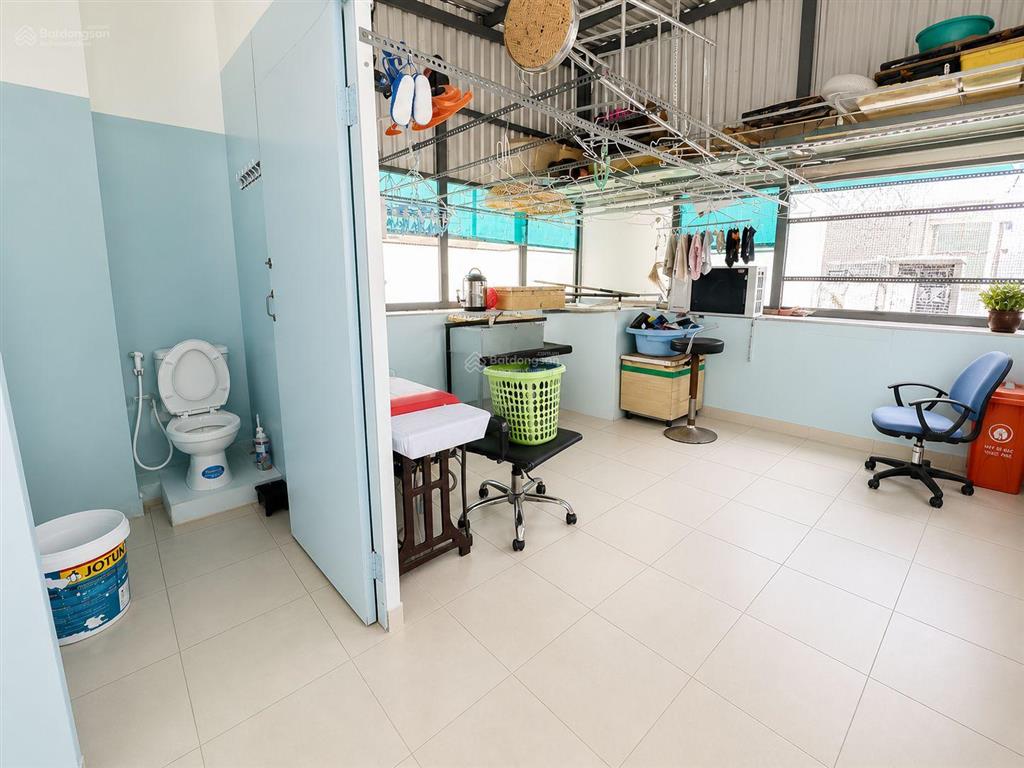 Nhà 4 tầng  dt lớn 51m2  tạ quang bửu q8  ko qh lộ giới giá 6t95 (còn tl)