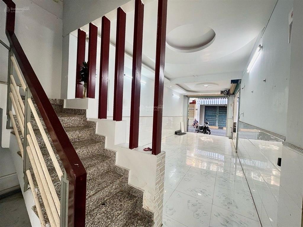 Đường dạ nam tt q8  50m2  đường xe hơi  4 lầu btct  chỉ 7t8 (còn tl)