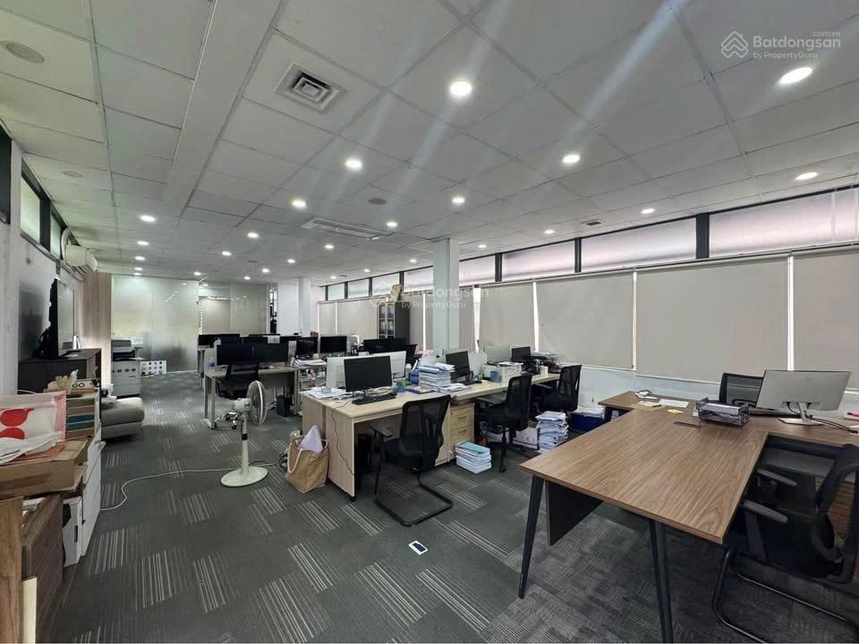 Cho thuê mặt tiền 204d nguyễn văn hưởng, quận 2. dtsd 1000m2