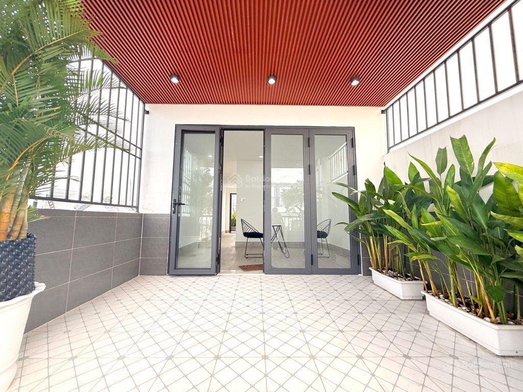 Nhà 5 tầng  dt 4x17m  full nội thất  hxh thông  gần tô ngọc vân, quận 12  6.95 tỷ