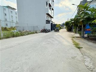 Đất mặt tiền full thổ  93m2( 4x23m) thạnh lộc 39 , quận 12  5.45 tỷ