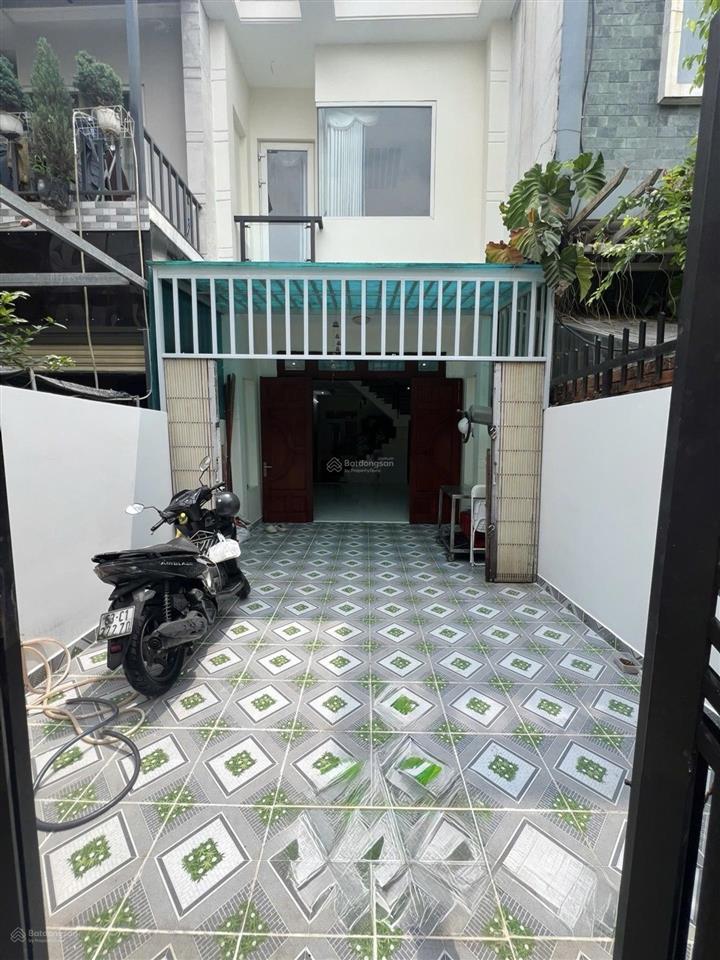 Nhà thạnh lộc 22, q12 71m² (4x17.5m)  sát ngã tư ga  ô tô ngủ ngon trong nhà  chỉ 5.2 tỷ tl