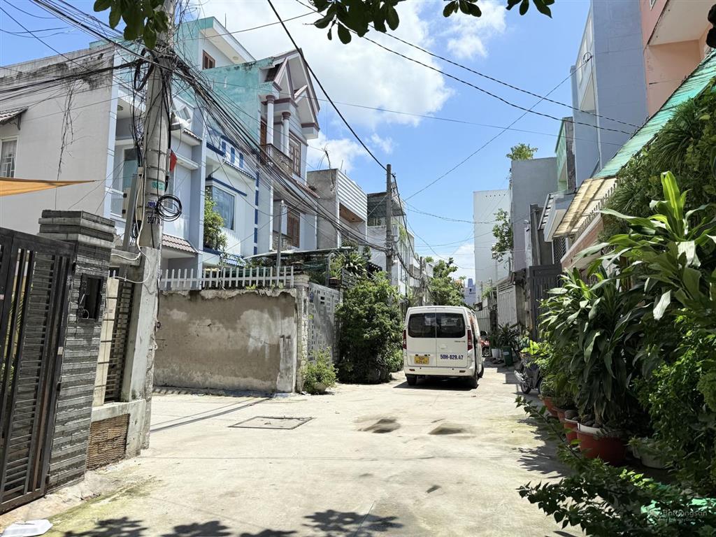 Nhà thạnh lộc 22, q12 71m² (4x17.5m)  sát ngã tư ga  ô tô ngủ ngon trong nhà  chỉ 5.2 tỷ tl