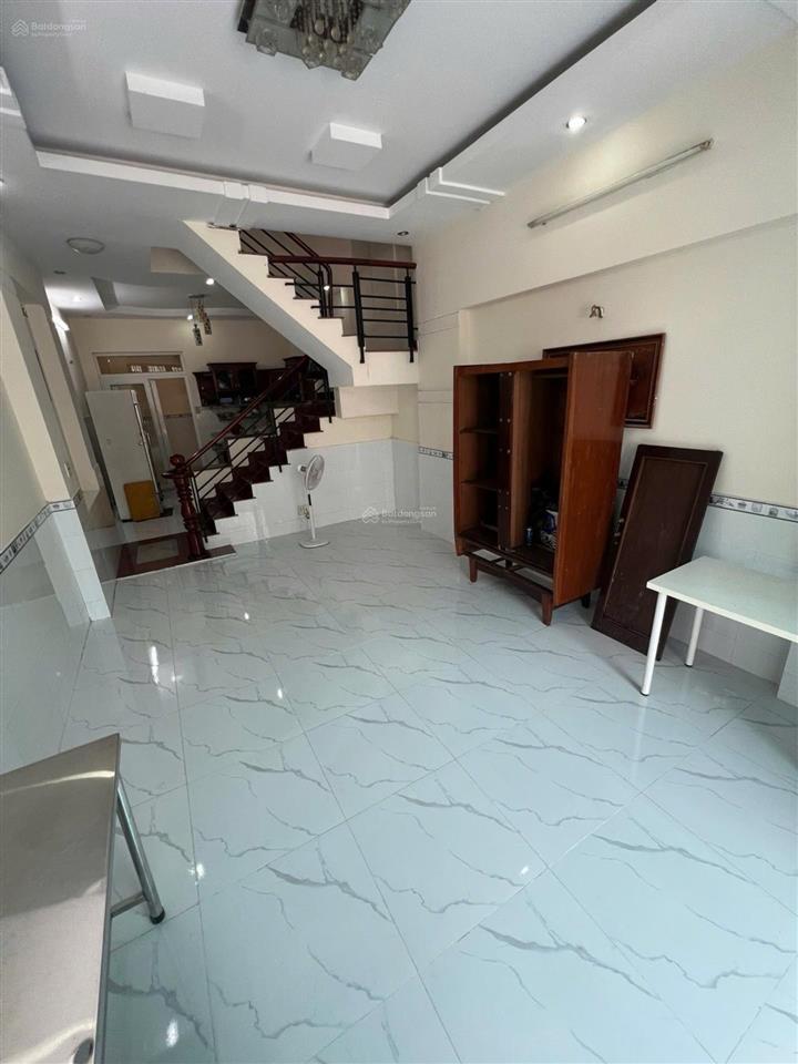 Nhà thạnh lộc 22, q12 71m² (4x17.5m)  sát ngã tư ga  ô tô ngủ ngon trong nhà  chỉ 5.2 tỷ tl