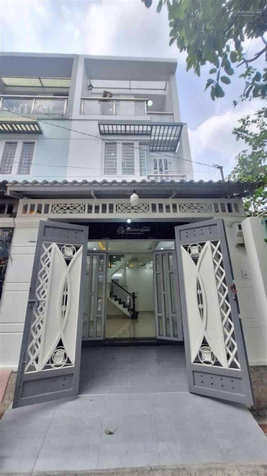 Thạnh xuân 24 nhà mới 3 tầng hẻm ô tô  gần chợ thạnh xuân dt 52.9m(4x14m) chỉ 5.5 tỷ tl