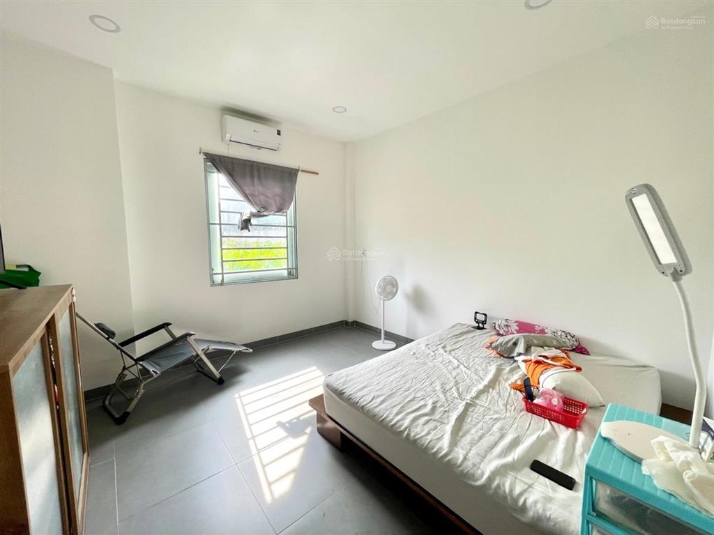 Nhà ngang khủng 6.7x20m  thạnh lộc 29, q12  gần ngã tư ga  hxh  6.65 tỷ tl