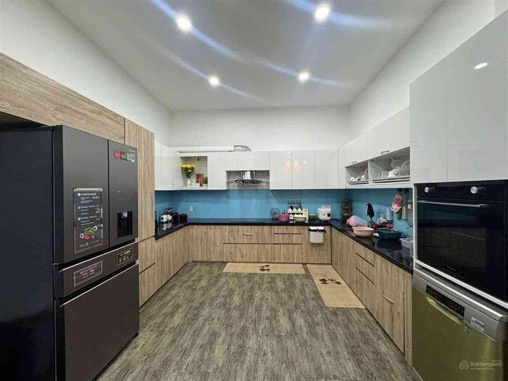 Villa vườn lài q12  3 tầng, 155.4m2 (8x20m)  đường ô tô 7m  12 tỷ tl