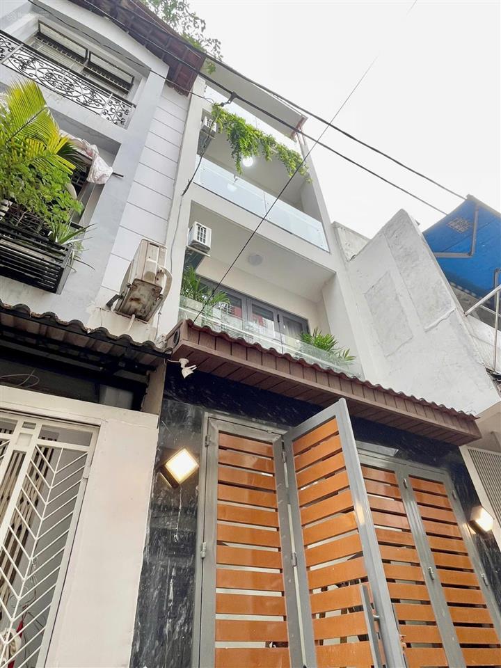 Cần bán gấp nhà đất xây biệt thự góc 2mt đường bình lợi p13 bình thạnh. dt 16x20m. giá 24 tỷ