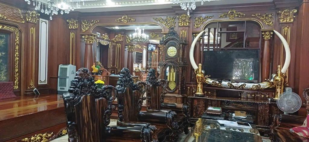 Bán nhà trần nguyên đán p3 q. bt dt 5mx22m 4 tầng, giá 22tỷ khu vực sang trọng, ngay phan xích long