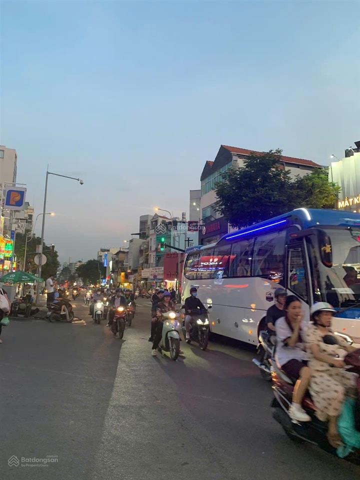 Bán khuôn đất nguyễn gia trí 5mx20m giá 14tỷ p25 q bt phù hợp xây chdv, văn phòng, đường 10m