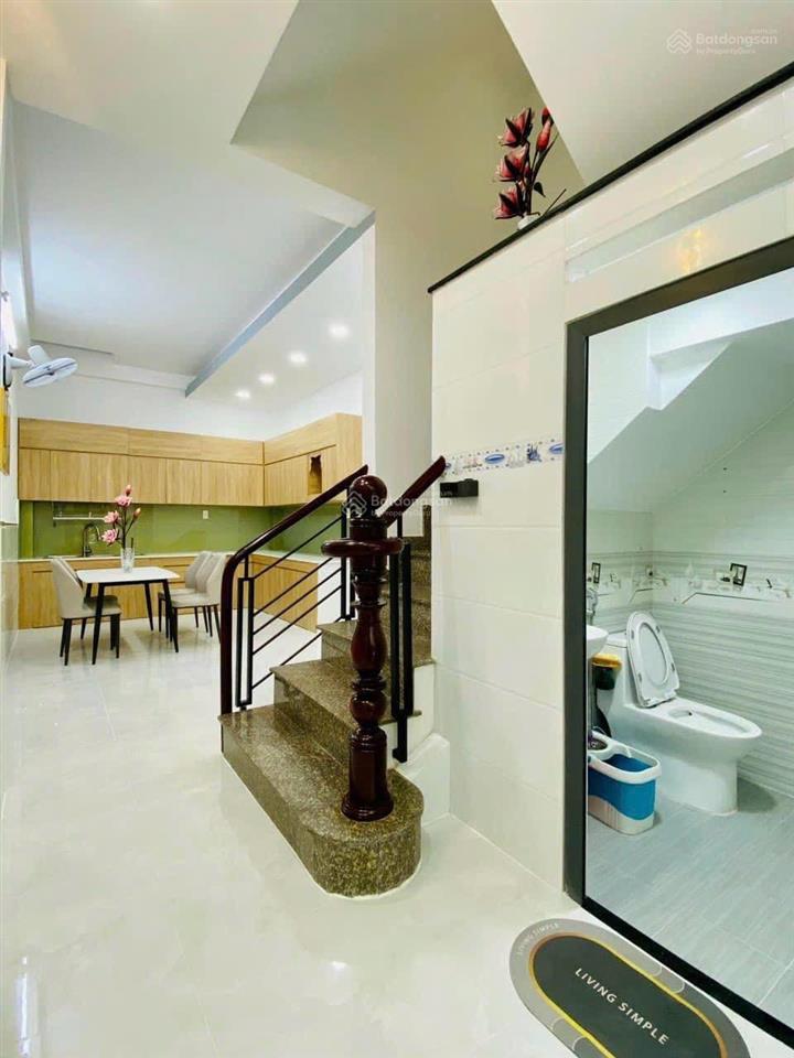 Chủ cần bán gấp nhà bình thạnh giá 2tỷ450tr căn 54m2 nơ trang long p. 13 bình thạnh