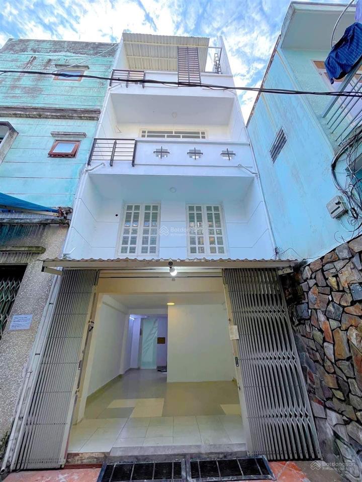 Nhà đẹp giá tốt chỉ 1tỷ800tr lãnh binh thăng p12 q11 dt 35.8m2, đang cho thuê 9tr/tháng