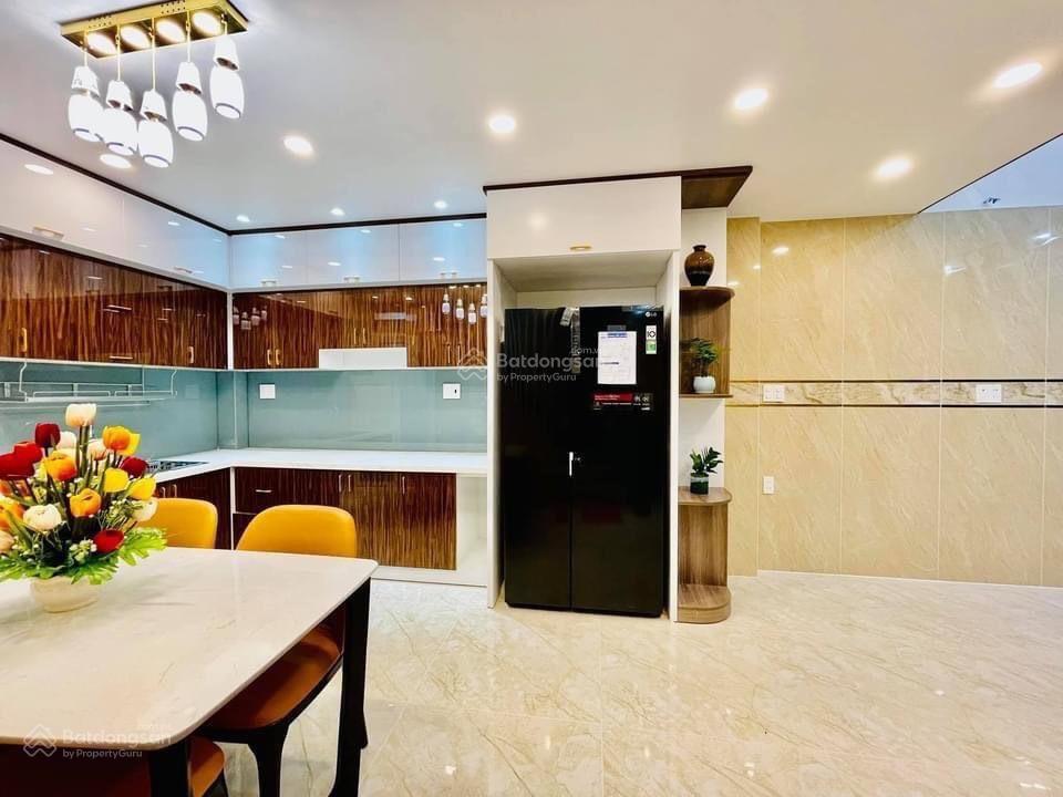 Sở hữu ngay căn nhà thành thái 80m2 giá 5tỷ800tr, p14, q10, sổ riêng chính chủ, ngay cầu vượt 3/2.