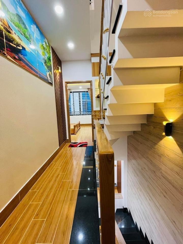 Sở hữu ngay căn nhà thành thái 80m2 giá 5tỷ800tr, p14, q10, sổ riêng chính chủ, ngay cầu vượt 3/2.