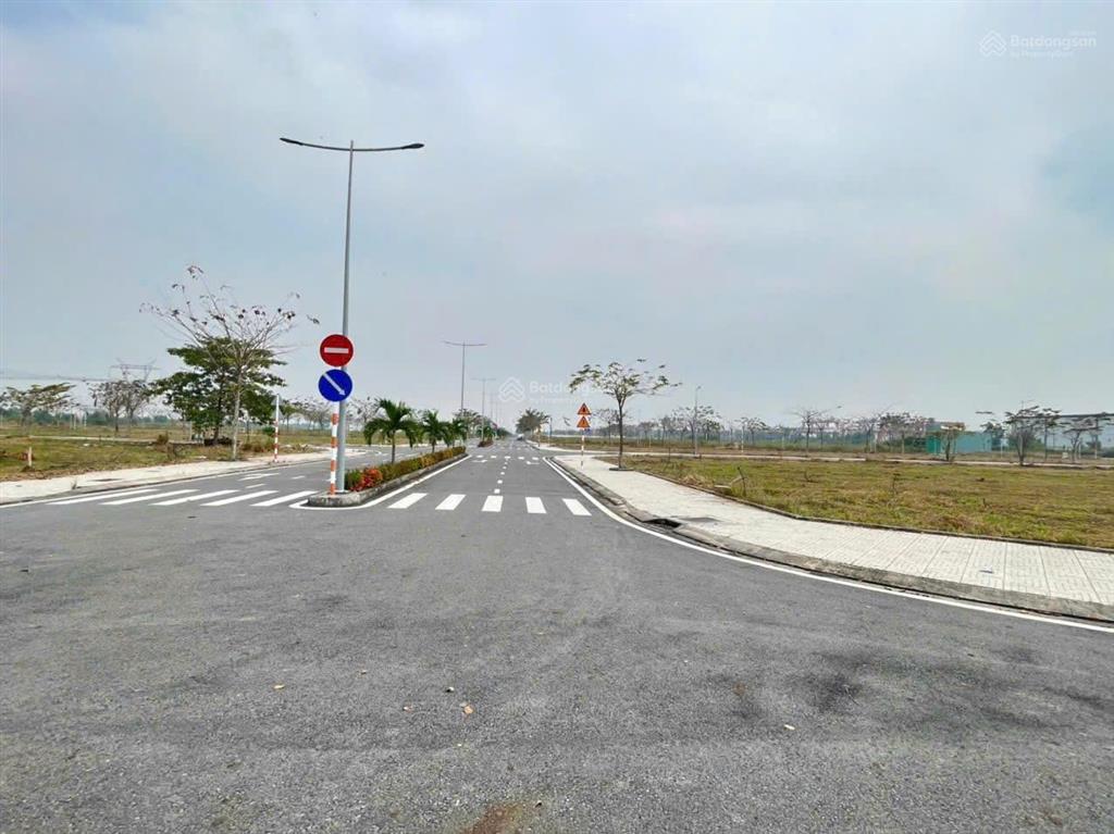 Còn 1 lô đẹp nhất, 21,8tr/m2, ngang 5m, vị trí đẹp, sổ sẵn tại dragon pearl. hỗ trợ vay 70%