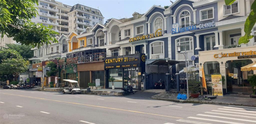53 tỷ nhà phố vườn liên kế mỹ văn 1, đối diện midtown m5 và m6, đường 16, dt đất 7x18, dt nhà 450m2