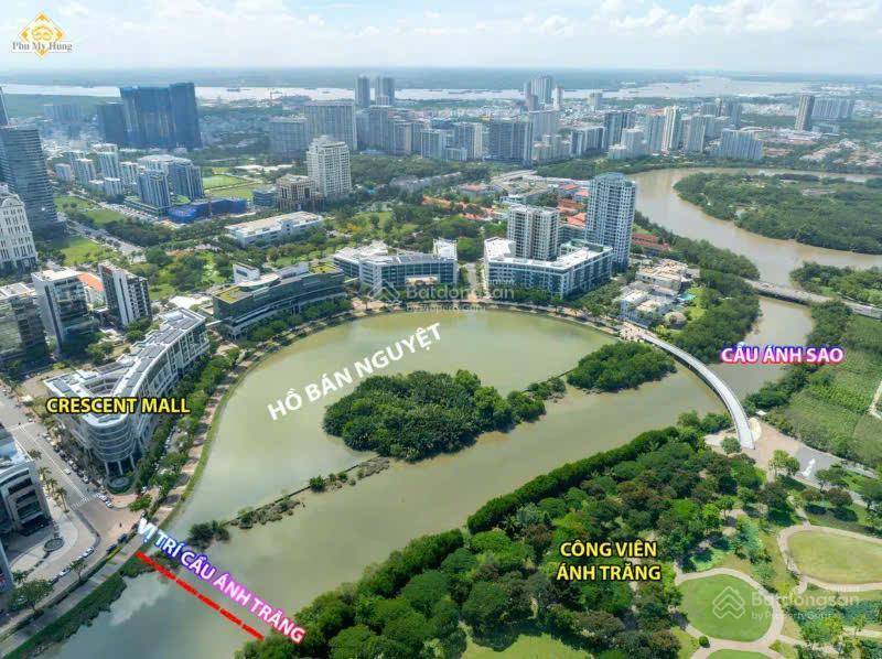 110 tỷ villa vị trí siêu đẹp, ngay cầu ánh trăng  crescent mall  phú mỹ hưng. đất 17 x 18 = 306m2