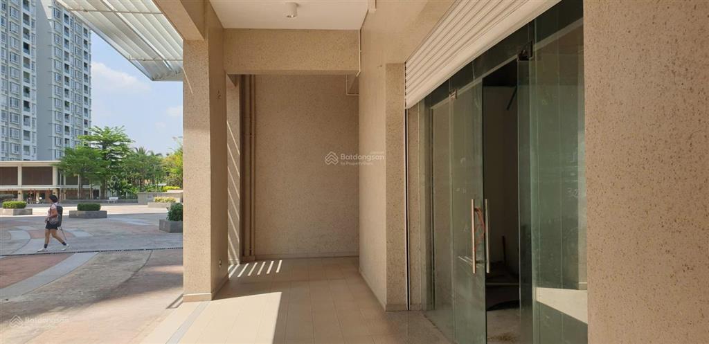 35tr/th shophouse góc 90m2 tầng trệt nội khu riverside phú mỹ hưng, dễ dàng để khách hàng tiếp cận