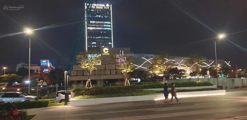 Hiếm shop scenic 2 kề bên văn phòng mới phú mỹ hưng landmark, chỉ trệt 260m2, đơn giá chỉ 127tr/m2