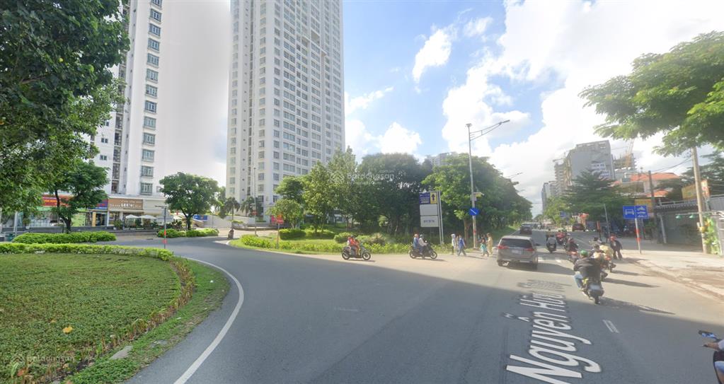 35 tỷ 910m2, chỉ 38.5 tr/m2. dự án đất nền biệt thự, sổ đỏ, sát phú mỹ hưng, đang cho thuê 40tr/th