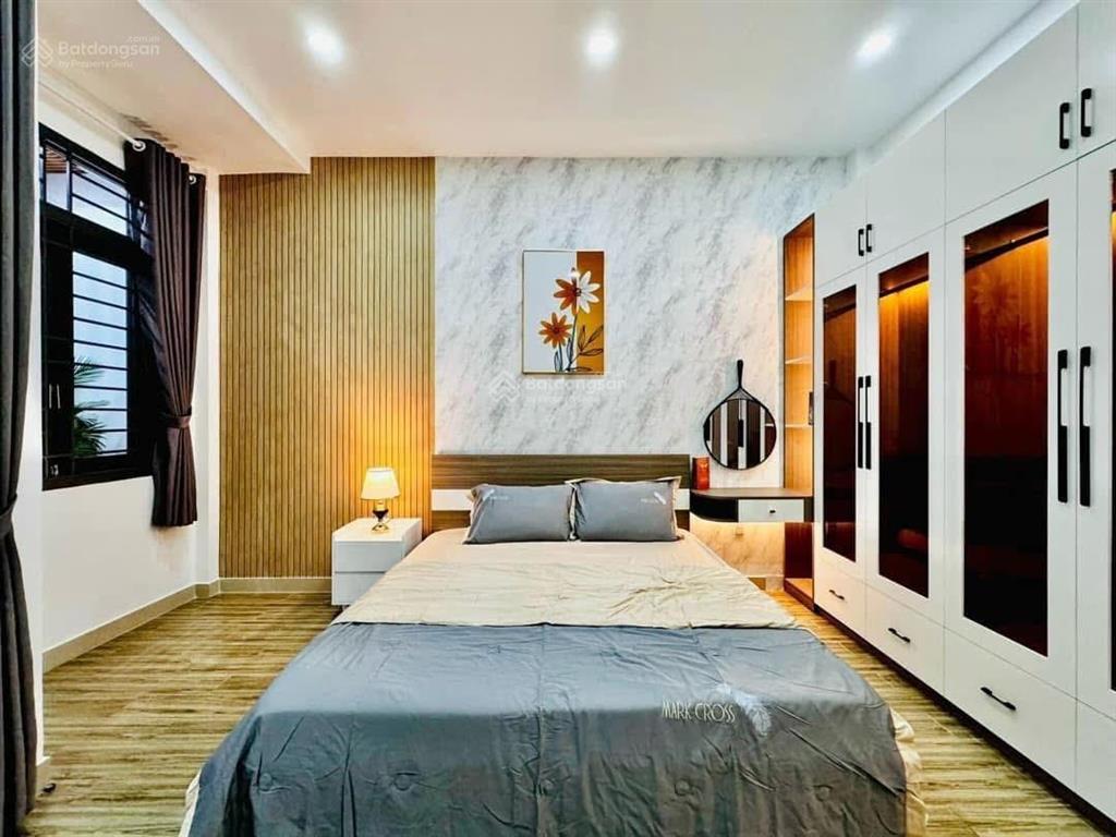 Nhà dĩ an giá rẻ chỉ 810 triệu full nội thất mới xây 100% mới ngay phường dĩ an