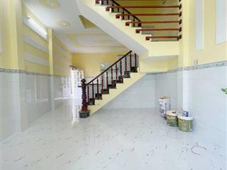 5 tỷ 350 thương lượng, nhà ngon 4 tầng, đường 4 mét, diện tích  ngan 4,11 mét  dài 12,3 mét.