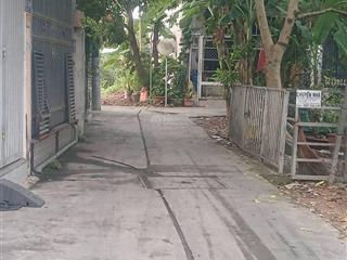 4 tỷ 100 thương lượng, nhà 2 tầng, đường 5 mét, diện tích  3,95 x 10,43