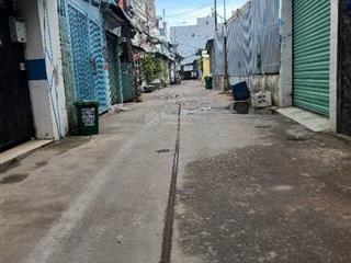 6 tỷ 800 thương lượng, nhà ngon 3 tầng, đường 6 mét thông, diện tích  4 x 19