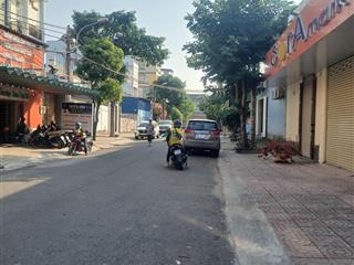 19 tỷ 800 thương lượng, biệt thự mặt tiền khu dân cư, diện tích  10 x 20