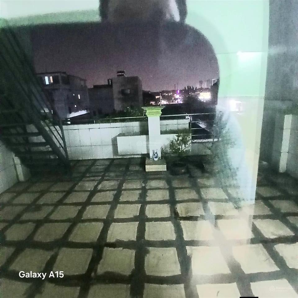 7 tỷ thương lượng, nhà 3 tầng mặt tiền khu dân cư, diện tích  5 x 20