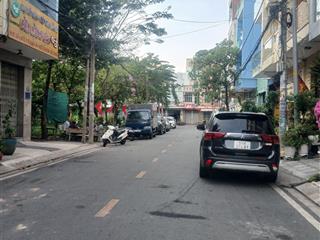 10 tỷ 700 thương lượng, nhà 4 tầng mặt tiền đường, diện tích  4 x 16