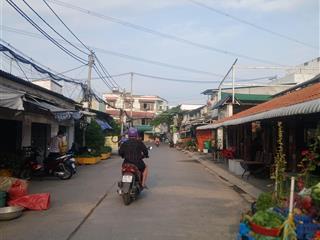 4 tỷ 200 thương lượng, nhà 2 tầng, đường 8 mét, diện tích  3,6 x 9,5