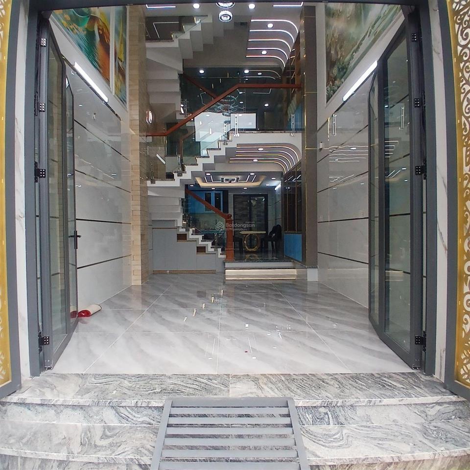 7 tỷ 500 thương lượng, nhà 5 tầng mới, đường 6 mét diện tích  4,1 x 15,04