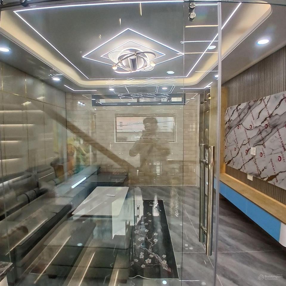 7 tỷ 500 thương lượng, nhà 5 tầng mới, đường 6 mét diện tích  4,1 x 15,04