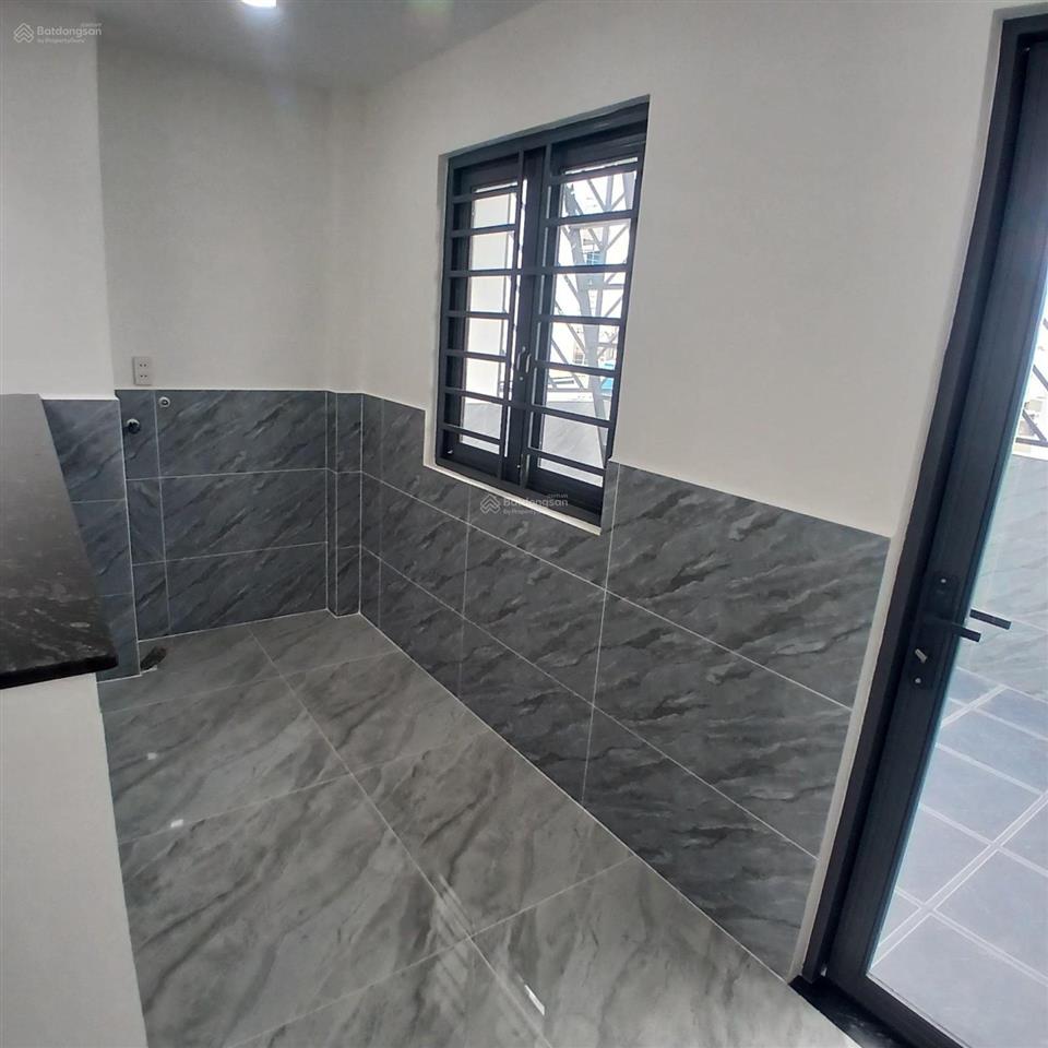 7 tỷ 500 thương lượng, nhà 5 tầng mới, đường 6 mét diện tích  4,1 x 15,04