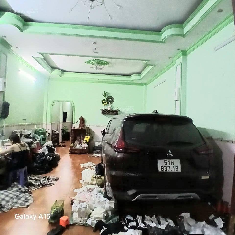 7 tỷ thương lượng, nhà 3 tầng mặt tiền, đường nhựa, diện tích  5 x 20